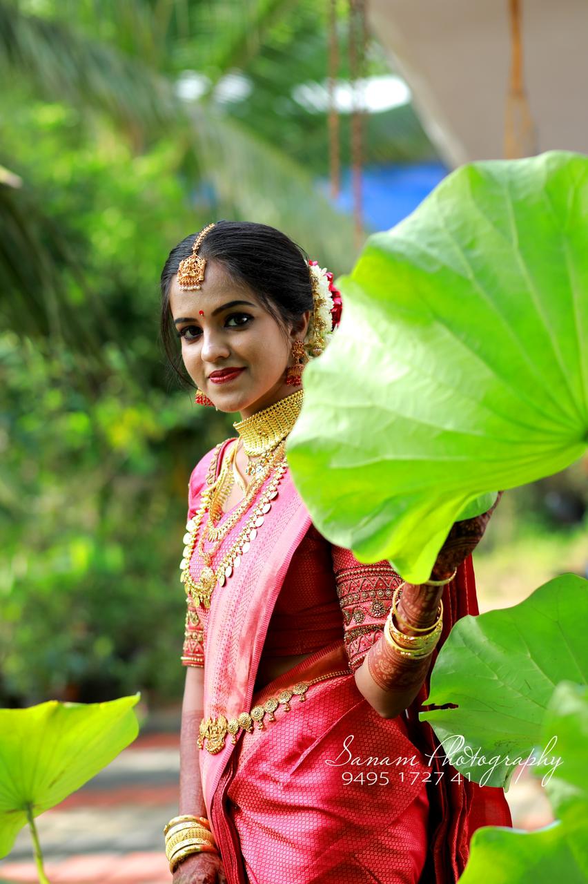 AFRINS BEAUTY CARE MELE PATTAMBI